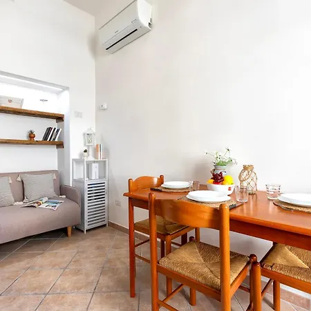 Sardinia Re - Petit Vanoni 6 Apartment Alghero